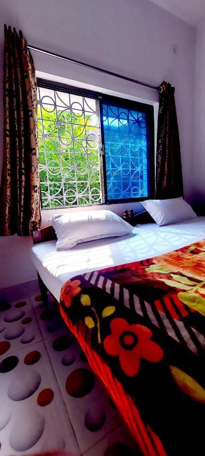 Nilam Guest House Bodh Gaya Exterior photo